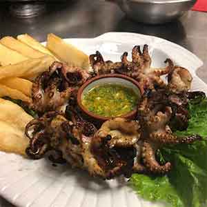 Baby pulpo a la parrilla